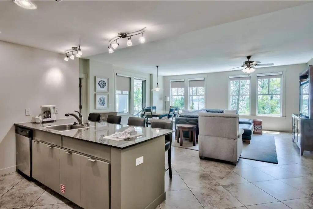 3 Bedroom Sandestin Condo In Baytowne Wharf! Prázdninový dům Destin